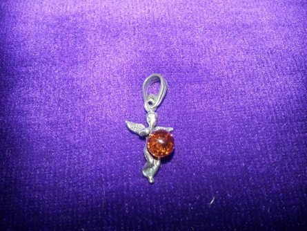 cherub pendant with amber