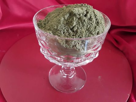 Nettle herb powder 2